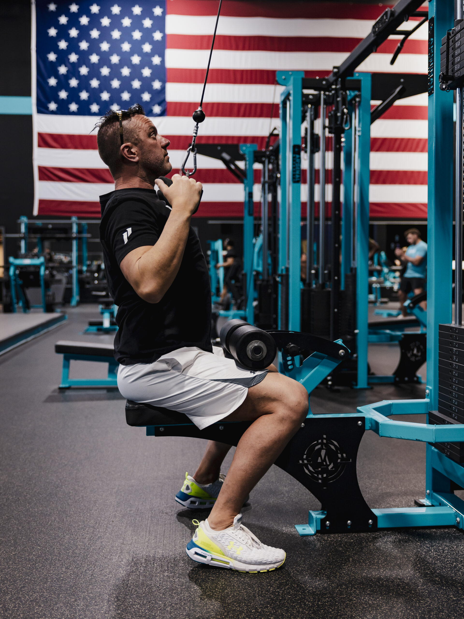 Athlete training with performance nutrition and 1st Phorm supplements to support strength, recovery, and overall health.